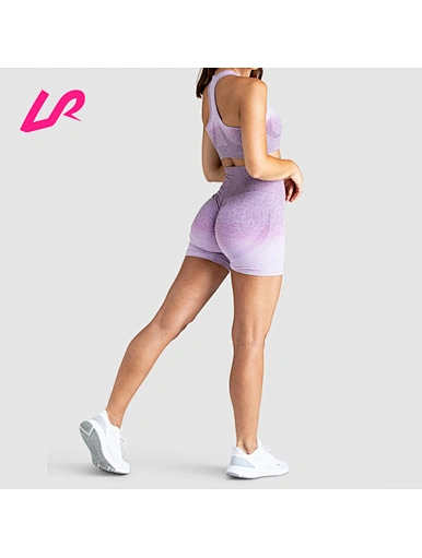 Cover up in style with our gradient workout kit with padding. Designed for comfort and support, it's a must-have for any workout wardrobe. Shop now and stay ahead of the trend.